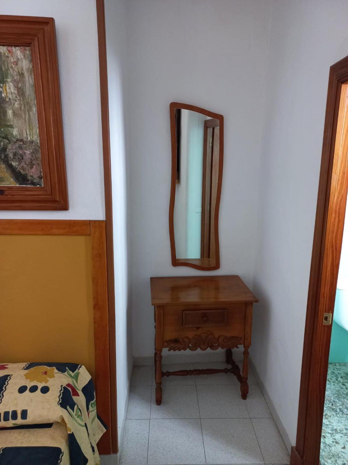 Hostal Manolo 엘푸에르토데산타마리아 객실 사진