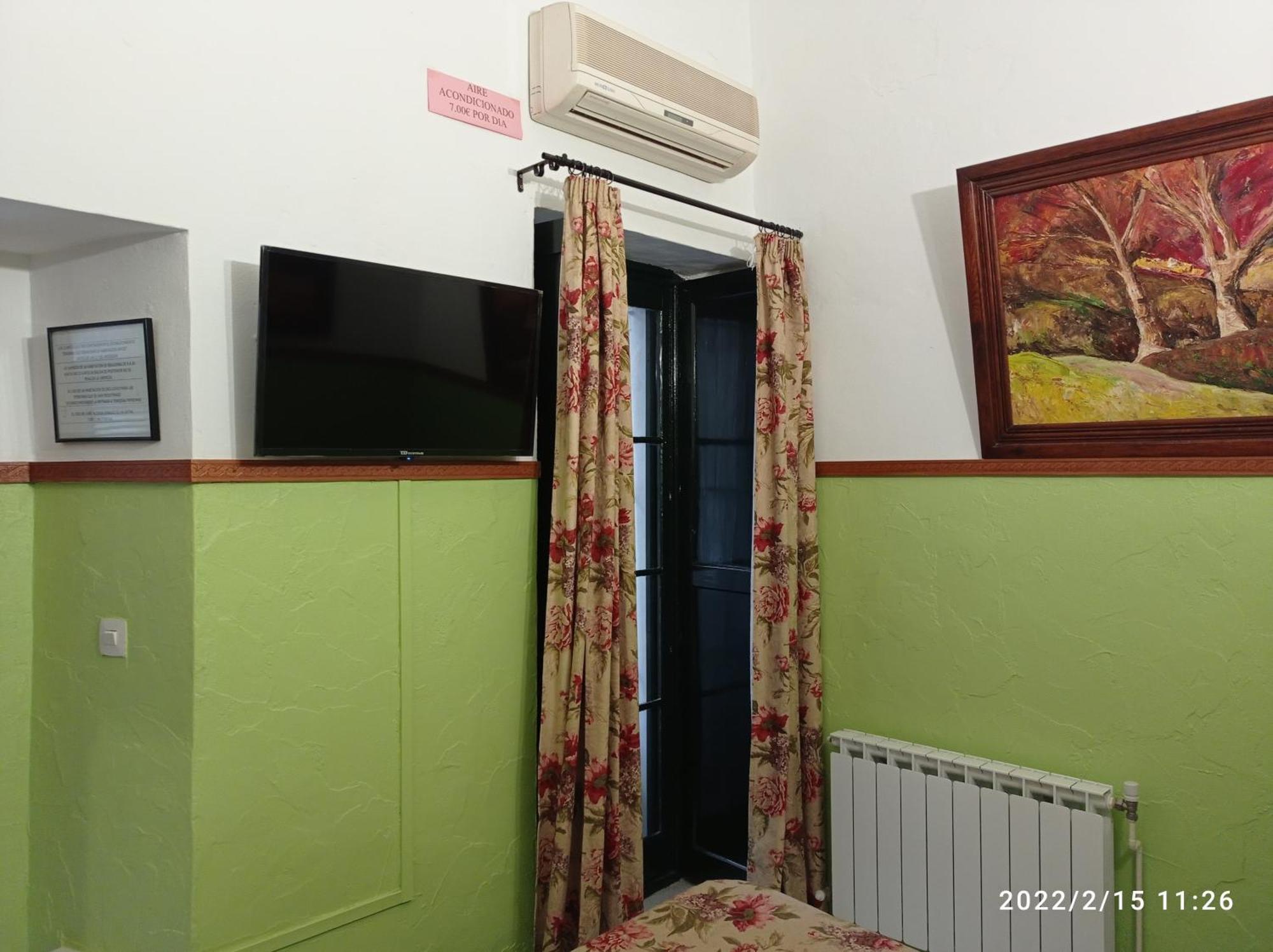 Hostal Manolo 엘푸에르토데산타마리아 객실 사진