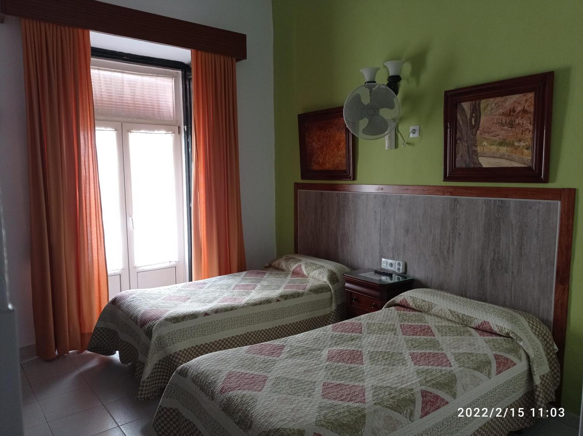 Hostal Manolo 엘푸에르토데산타마리아 객실 사진